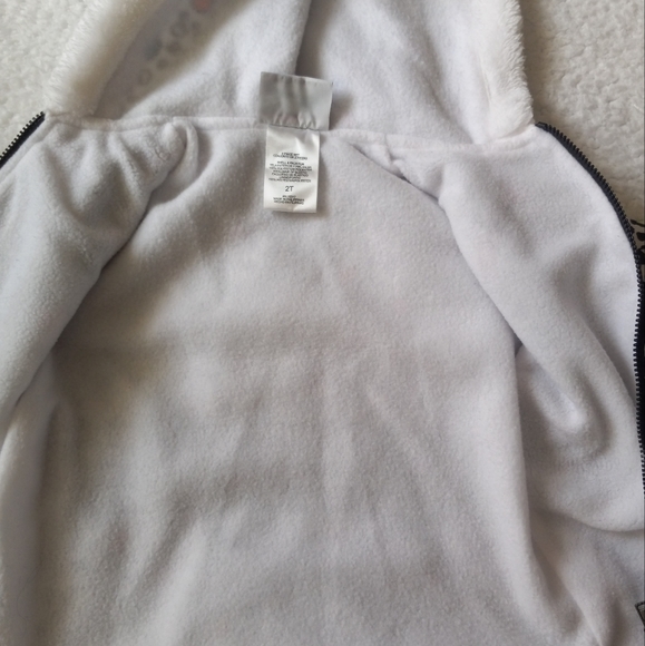 2 piece set Little Girls Size 2T - Picture 2 of 10